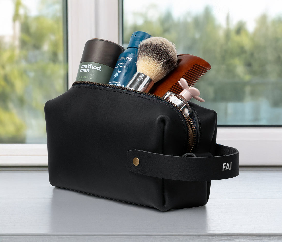 Personalized Leather Dopp Kit with Zipper Pull